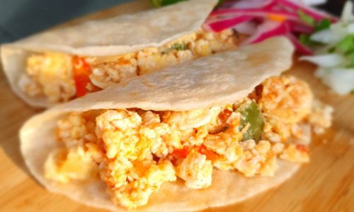 Tacos de Huevos a la Mexicana